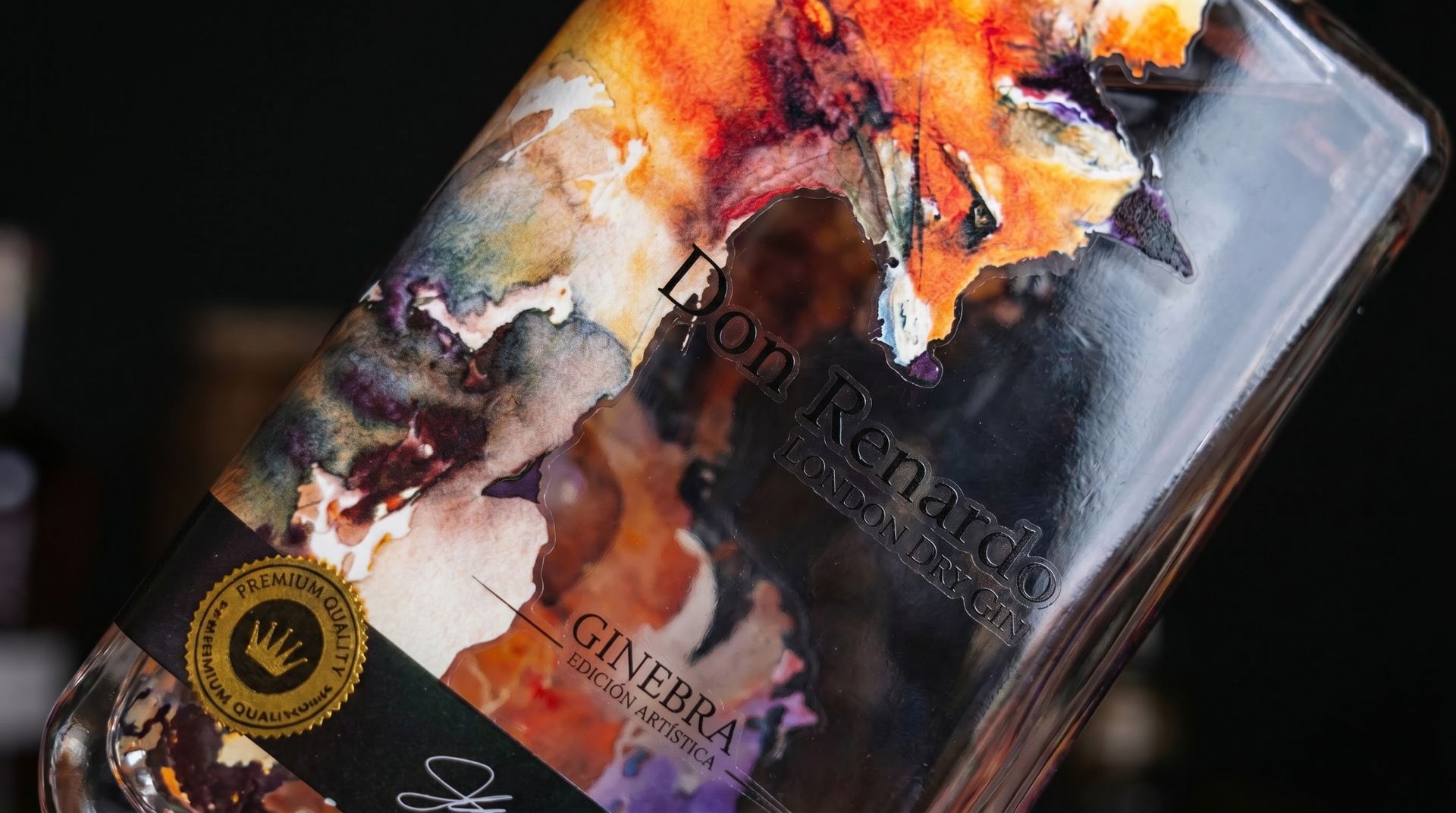 Premium packaging for corporate gifts: Don Renardo Gin.