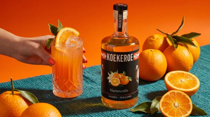 Premium flesontwerp en branding voor Koekeroe Likeuren door NewSpirits drankenbranding agentschap.