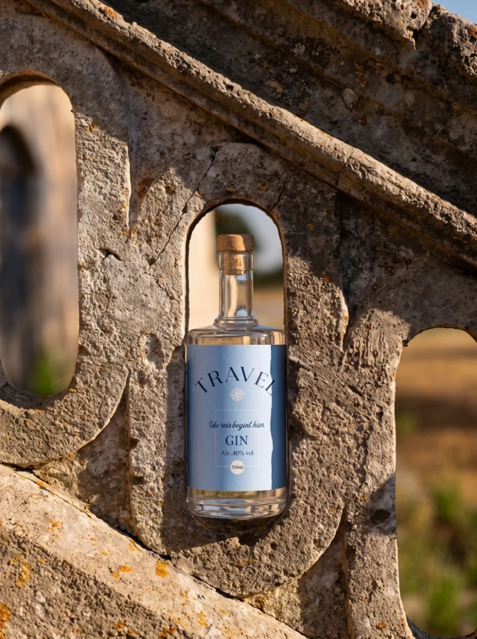 Stappenplan van idee naar een eigen premium drankenmerk met wodka en gin